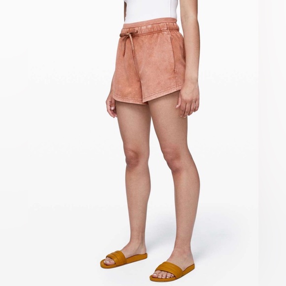 Lululemon Inner Glow Buttery Soft Texture Front Pocket Drawstring Pull On Short - Picture 2 of 12